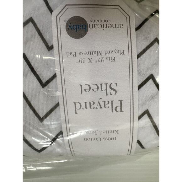 Black ZigZag Playard Sheet by American Baby Co. – 100% Cotton Knit – Snug Fit - Picture 2 of 3
